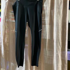 Like New Black Leggings